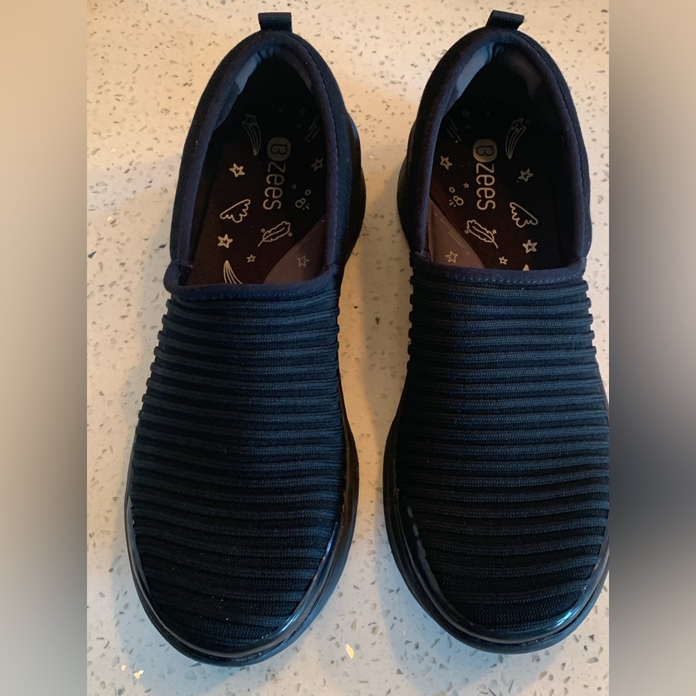Bzees black slip on shoes never worn